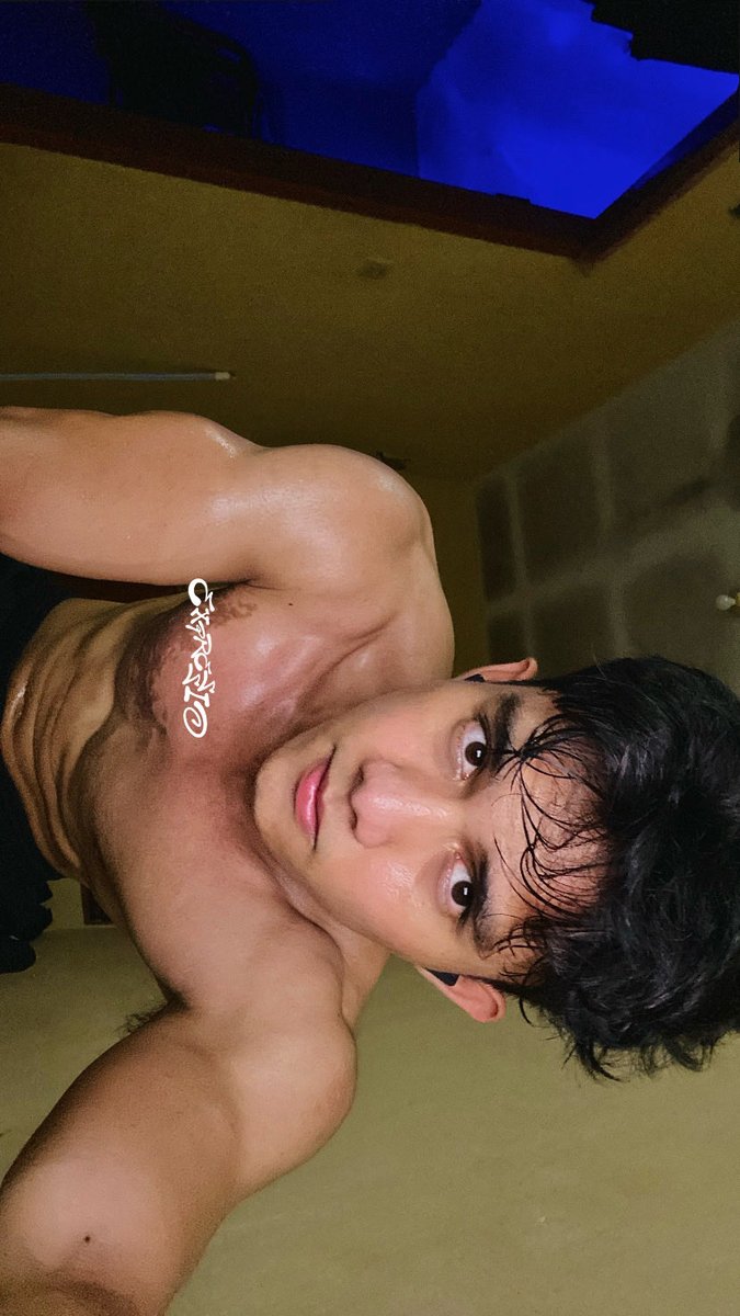 nrmlexprss0's tweet photo. Gak pernah se bcek ini🥵 https://t.co/QqYhLHN5b2