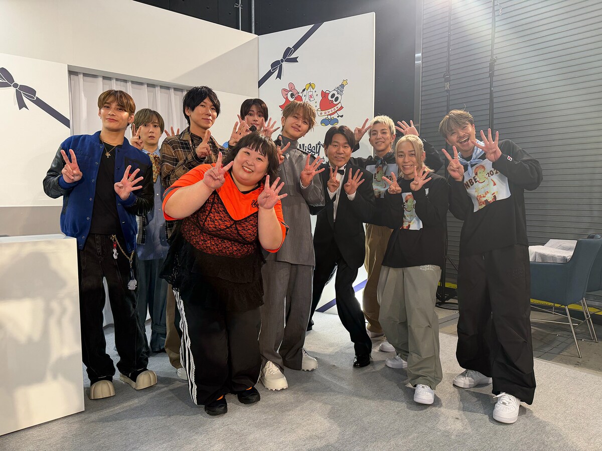natalie_mu's tweet photo. Nissyイベントに超特急ら豪華ゲストが集結！
6万3000人とNissyが笑って涙した5日間🎂✨️
https://t.co/57KO8nPkSj

#NBE2026 https://t.co/b3fjf7Szzz