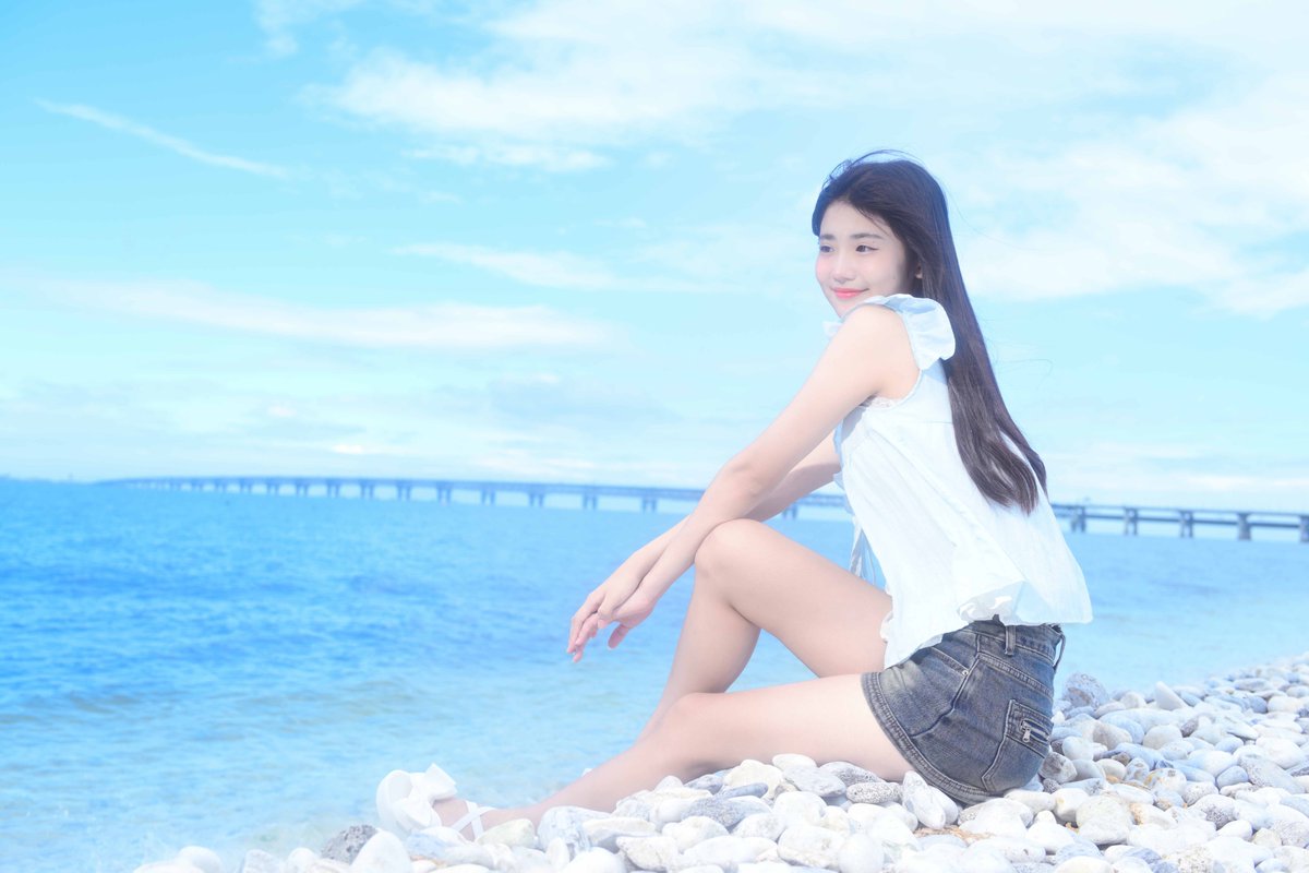nacchishika's tweet photo. しおりん #GLUES🩵
@SHIORIakb8 #大阪モデル撮影会 #ポートレート https://t.co/st9i8Sok0W