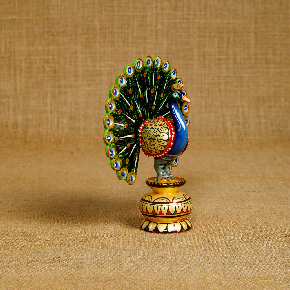 artycraftz's tweet photo. Buy 16 cm Height Wooden Multicolour Peacock Showpiece for @ just Rs. 999/-
.
Send gift: https://t.co/MOcYmuSCX9
.
.
.
.
.
#artycraftz #peacock #showpiece #tabledecor #gifting #indianhandicrafts #Shopping https://t.co/LpRoMeMNeD
