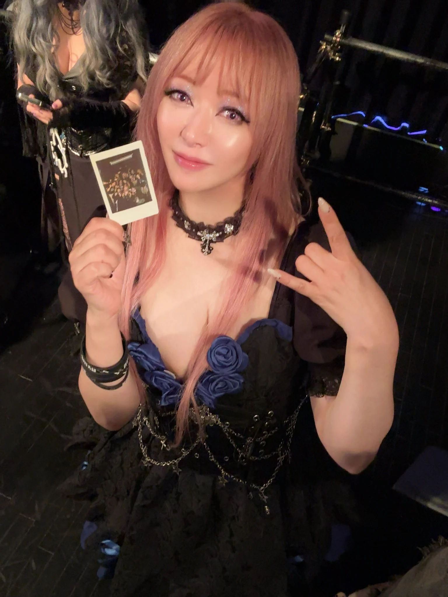 田中理恵 в X: „昨日会場で最後撮影OKの皆様とUz:MEメンバーで集合