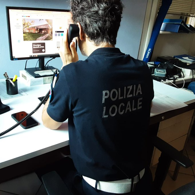 PMTerredargine's tweet photo. #PLTerredargine #PMTerredargine #PLInforma #residenzeOggi dalle ore 10:00 alle ore 11:00 ✅ufficio INFORMATORI APERTO. Un operatore 👮 risponderà alle richieste di informazioni in merito ai cambi di residenza #PLCarpi 059649480
@PMTerredargine https://t.co/Up5SToo6FU