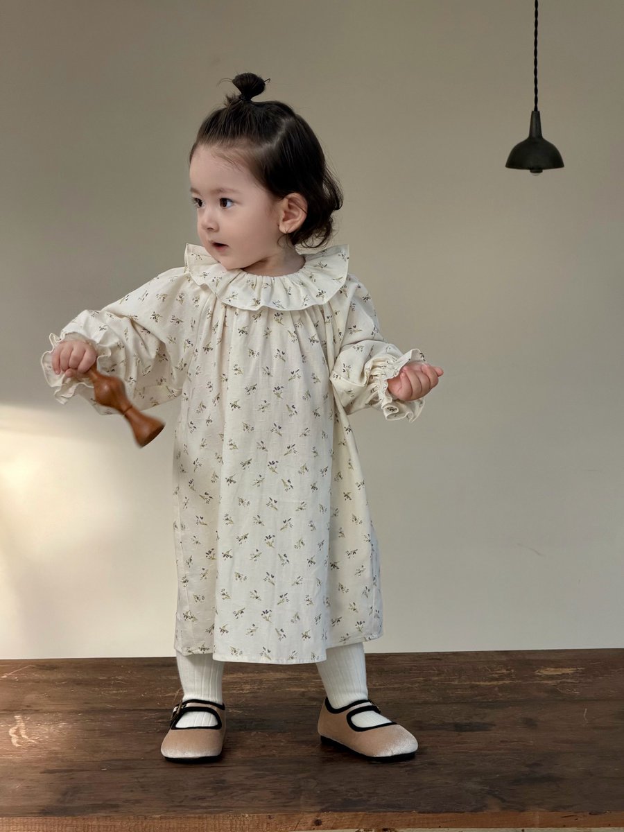 vitin_vitin's tweet photo. 26SS NEW IN | Floral Ruffle Dress 
Delicate floral prints and charming ruffles for your little one. https://t.co/QNAtydHsgy