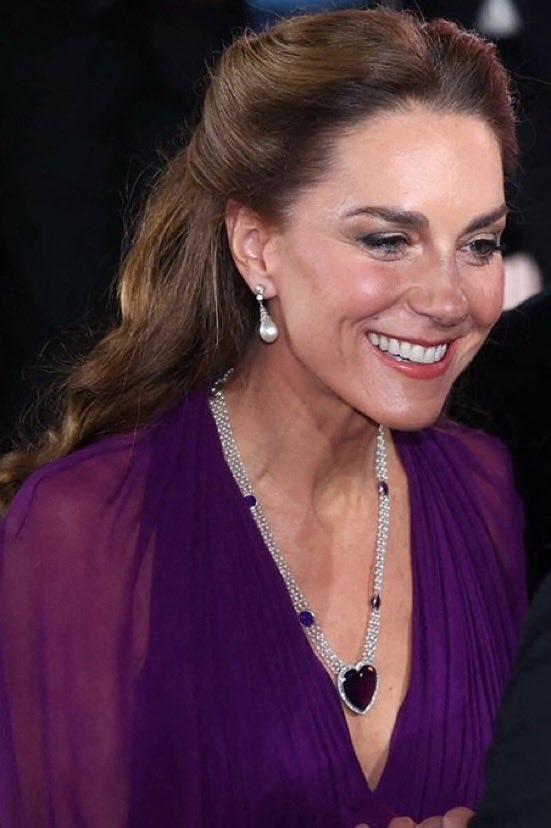cater_paul's tweet photo. Good morning #Twitter
Happy Thursday everyone hope you have wonderful day.
#ThePrincessOfWales #Smile #SmileMore 😻 https://t.co/PxEBXuEJhS
