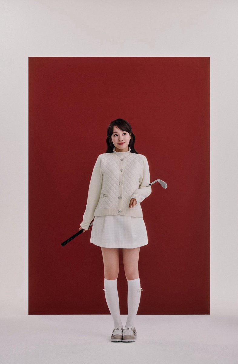 Maeda_Nozomi's tweet photo. ⬛︎情報解禁⬛︎

韓国発ゴルフウェアブランド
「FairLiar」の
日本国内でデザイン・生産された
プレミアムニットライン
「TOKYO LINE」のモデルを
務めさせていただきました🤍

10月7日（水）から
阪急うめだ本店8F ゴルフゾーンにて
先行販売がスタートするそうです⛳️

ぜひチェックしていただけたら嬉しいです。