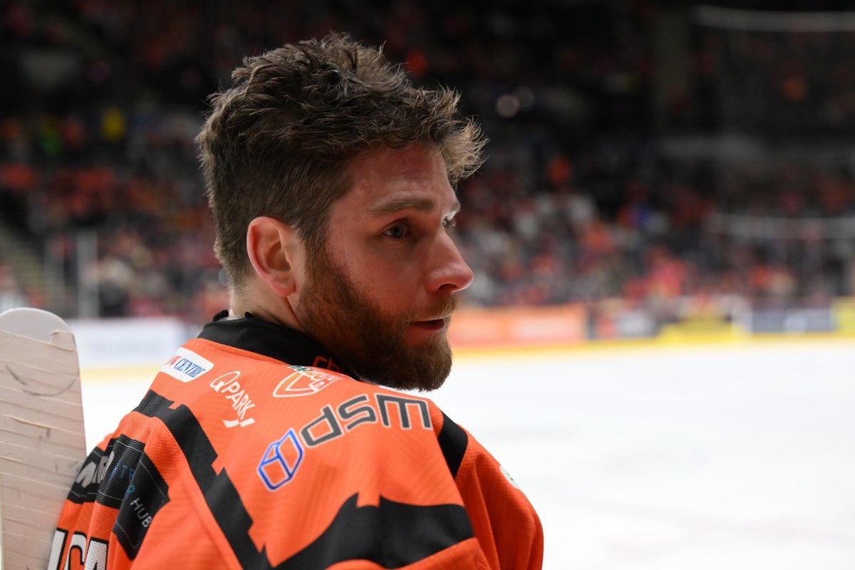 steelershockey's tweet photo. Happy Steelers birthday to Eamon McAdam 🧡🏒

#InOrangeWeTrust | #SteelersHockey https://t.co/937iPJr3Ih