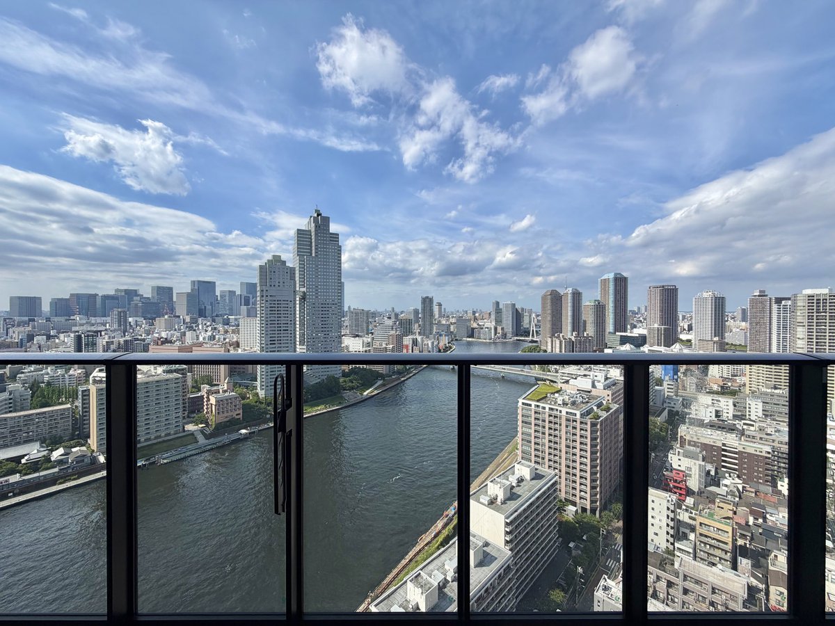alanz67634074's tweet photo. グランドシティタワー月島

北向き高層階

30階/58.75㎡/2LDKが20,000万で成約してるみたいやけど、ホンマかな？

シュミレーションによると隅田川花火観れる🧨

https://t.co/LD04g4E6bW https://t.co/LY9ORTQqe9