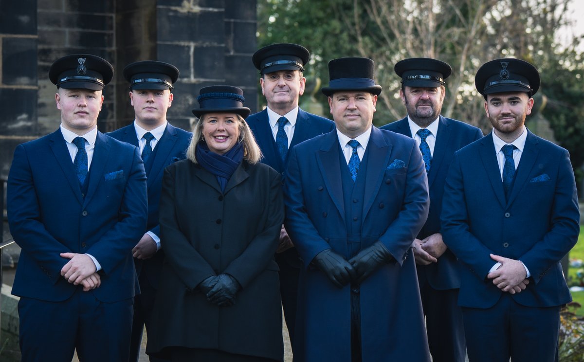 LeedsNews's tweet photo. ❤️ Meet Yorkshire's family-run Gateway Funeral Services team - offering care, compassion and support when it matters most. 🕊️
📖 Read full @GW1962 story 👇
https://t.co/8mjD4PnxDL
@Gatewayfunerals #Birkenshaw #Batley #Wibsey #ad https://t.co/np1TWvwaiG