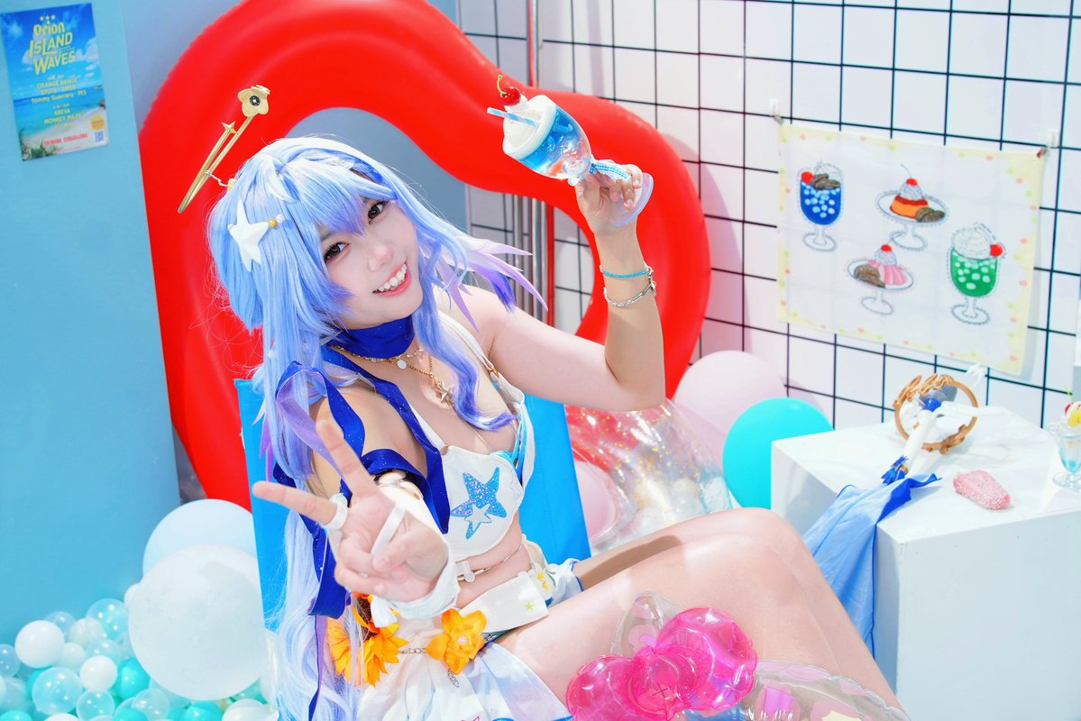 Chuvie__'s tweet photo. Enjoy your summer with me ☀️⛱️

📷 : S Aroon Chanel

#honkaistarrrail #robin #cosplay #robinsummerretto https://t.co/ErsR3d2P6p