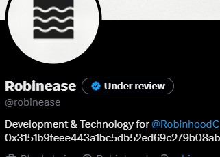 robinease's tweet photo. @khayeelab @RobinhoodCrypto It is being reviewed again because the profile photo has changed. https://t.co/AZxFyRf2Vr