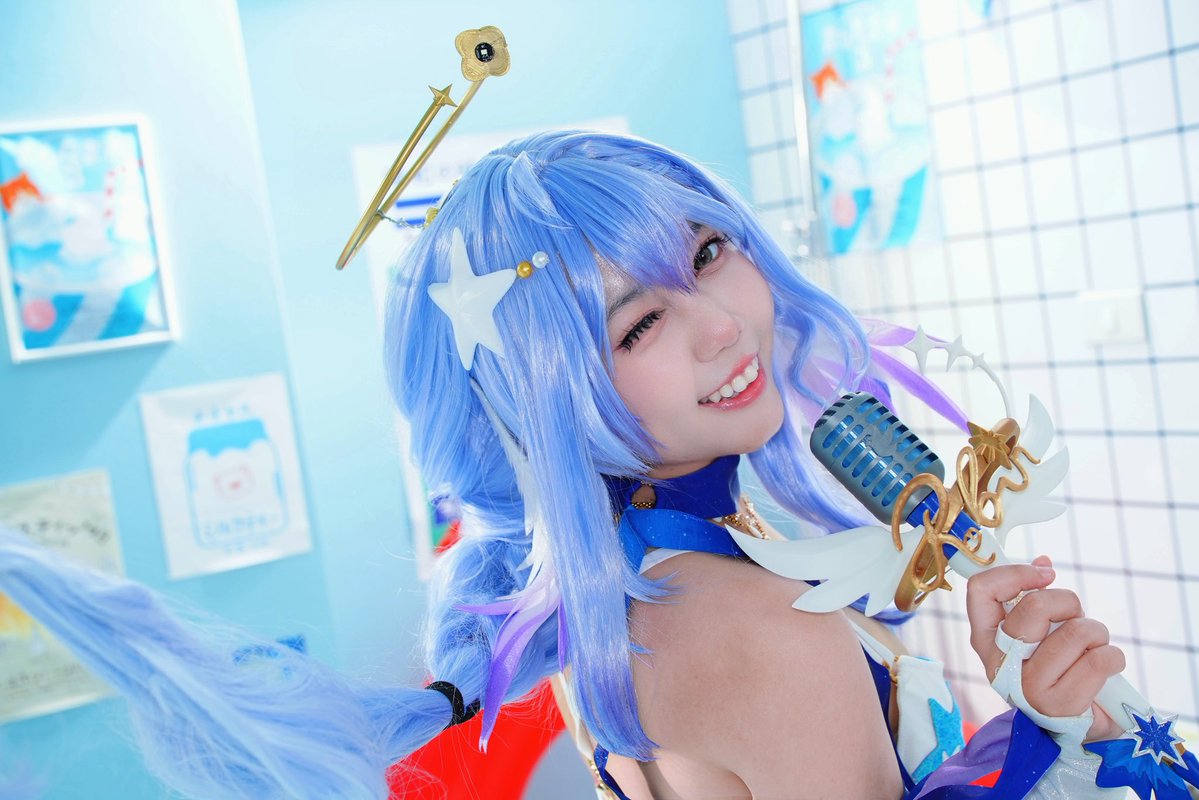 Chuvie__'s tweet photo. Enjoy your summer with me ☀️⛱️

📷 : S Aroon Chanel

#honkaistarrrail #robin #cosplay #robinsummerretto https://t.co/ErsR3d2P6p