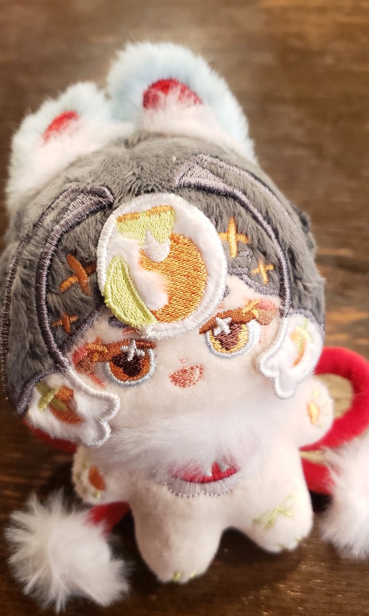 ShadowCat_Labo's tweet photo. お迎えしました、ちっちゃい…可愛らしいですね。刺繍も細かくて凄い。

可愛いポイント:あんよ🐾

#meomee_nui https://t.co/fw2YWooE3C