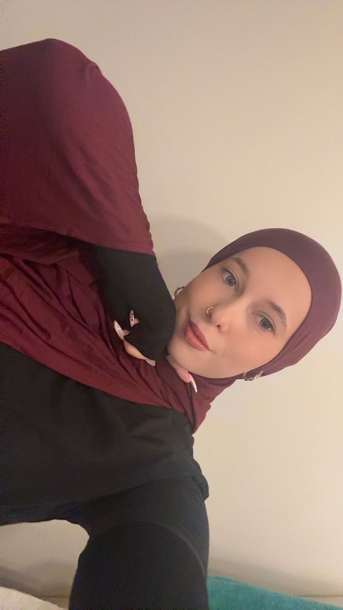 NaaisB tweet picture