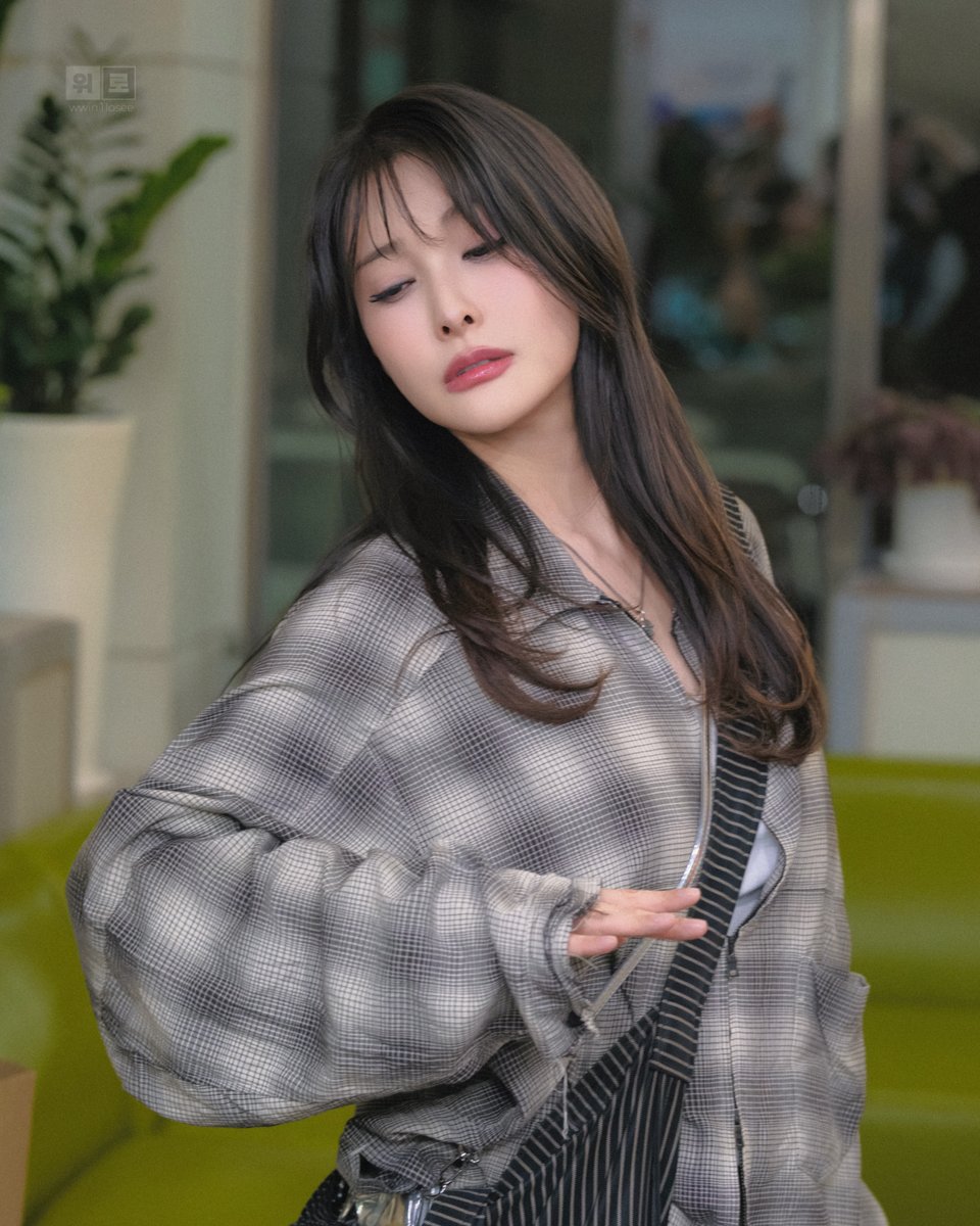 wwin1losee's tweet photo. 260911 #박규리 가요톱텐
귤산
#아아악눈부셔박규리 https://t.co/uVqT0WR2eP