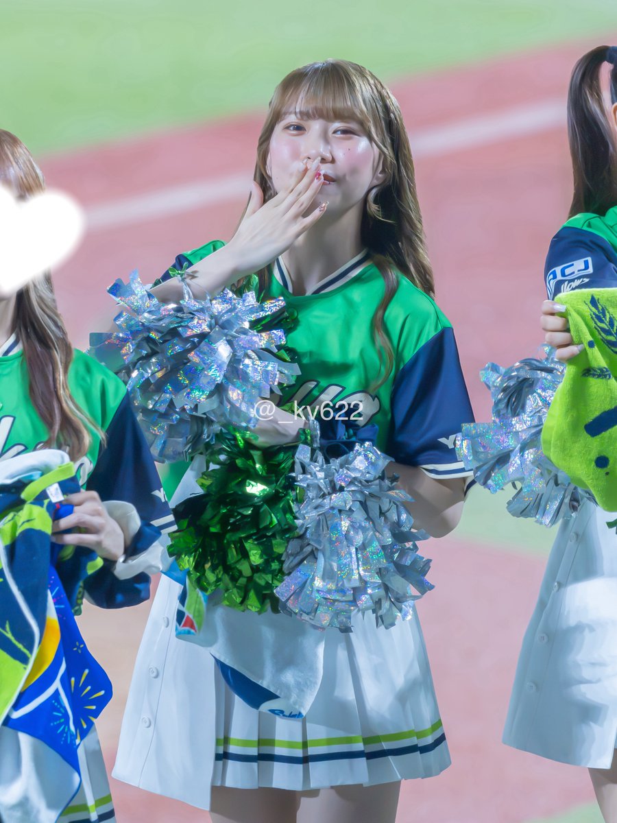 _kv622's tweet photo. 2026.09.02♥

投げちゅーとんできた🥺💚指先までかわいい⸝⸝> <⸝⸝💕

#1RUNA ちゃん♡
#Passion2026 #swallows https://t.co/CPq21opzfx