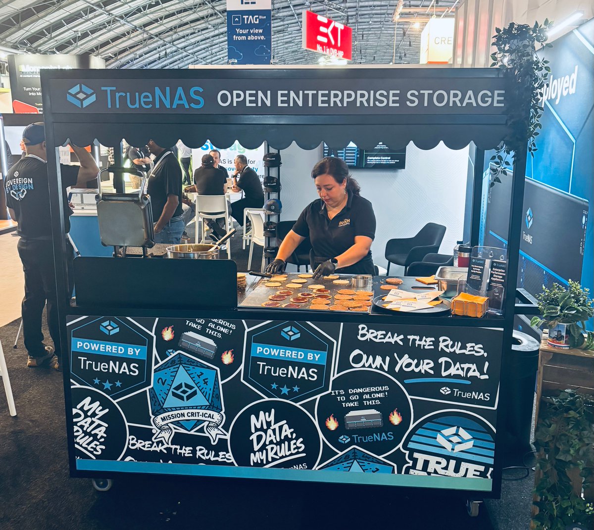 TrueNAS tweet picture