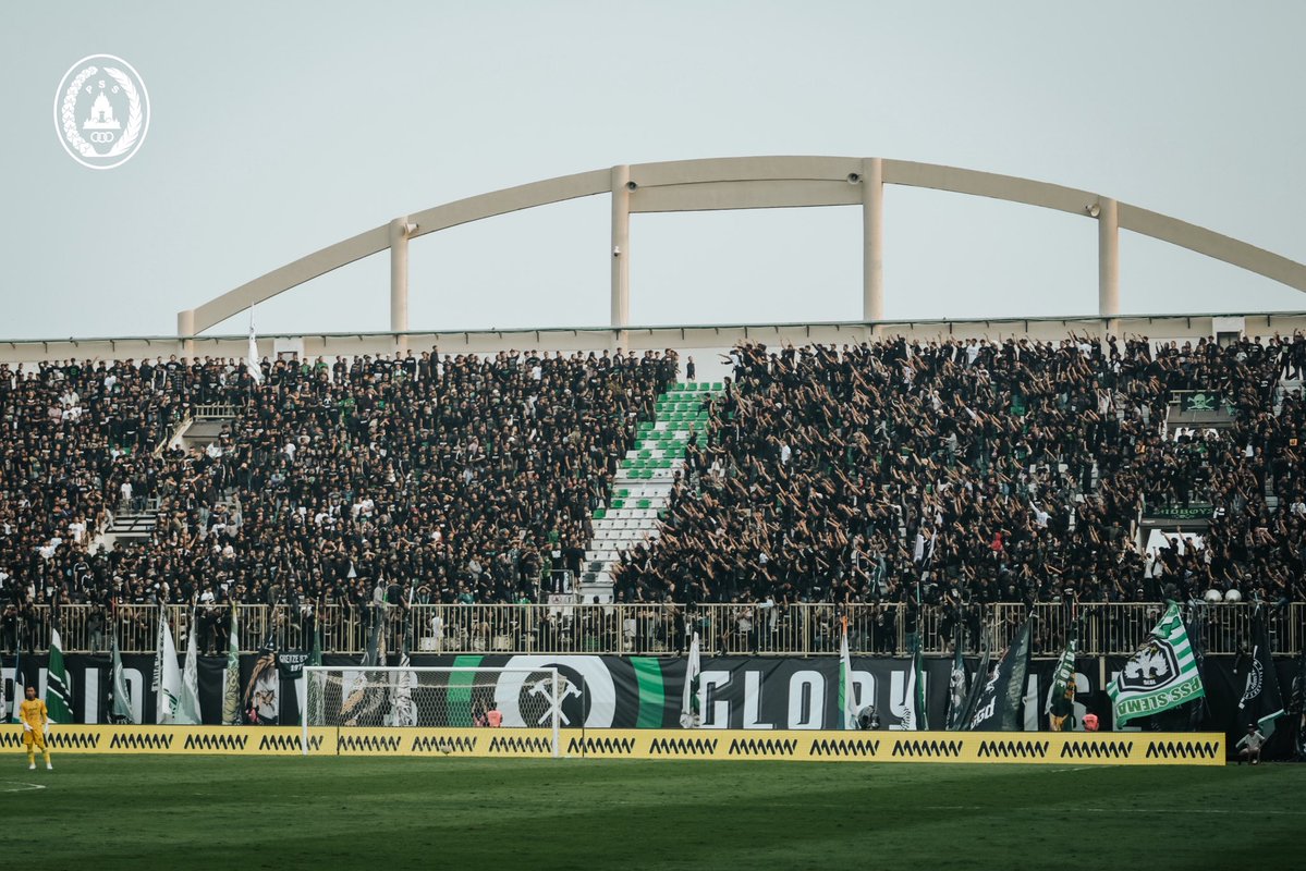 PSSleman's tweet photo. Terima kasih kepada @BCSxPSS_1976 , @S1H_Slemania dan seluruh elemen suporter PSS Sleman atas dukungan luar biasa yang diberikan selama 90+ menit.🗣️
Mohon maaf belum bisa memberikan poin di laga kandang sore ini.🙏
#PSS #COSE #PSSday #PSSvsMDR https://t.co/Yw7hxLDzPk