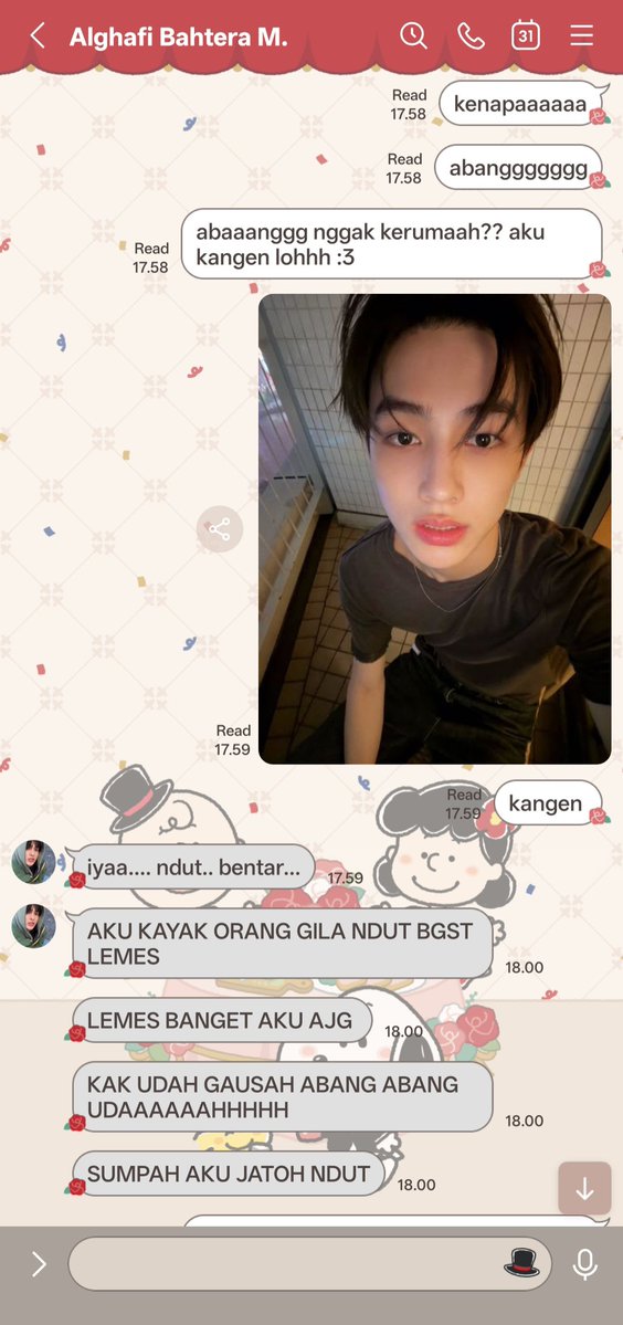 cvoyrmi's tweet photo. Dipanggil “abang” sama kakak cantiknya https://t.co/UKjjDzCngK