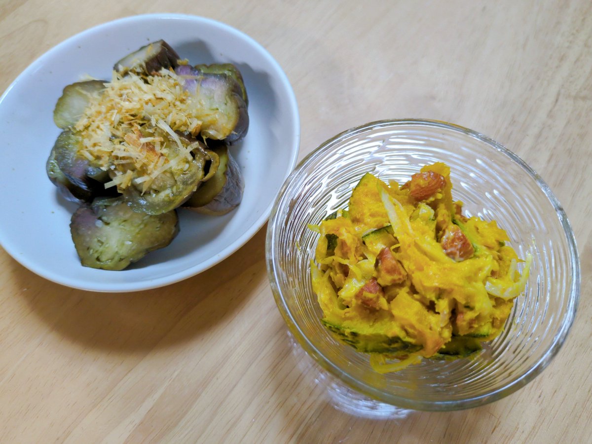 yurimarustar's tweet photo. 今日の晩ご飯😋

☆ひざ軟骨の唐揚げ
☆ゴーヤの巣ごもり卵
☆蒸しナスポン酢
☆かぼちゃサラダ

1週間、お疲れ様～♪
かぼちゃサラダにチーズアーモンドを入れたけど、香ばしくて美味しい💕 https://t.co/hBjx6bz8x4