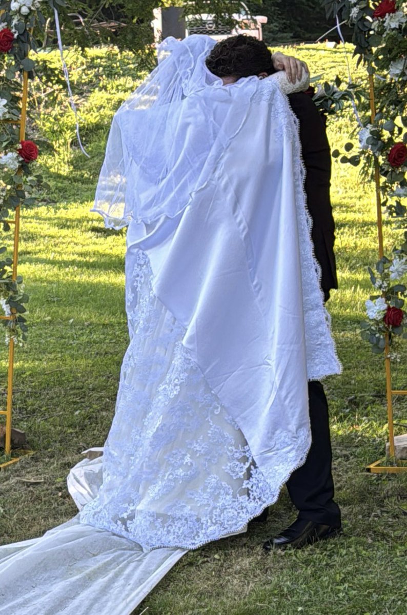 BornWithASpade's tweet photo. My wedding with @Spiriboo ❤️ https://t.co/fRWIB5wn7L