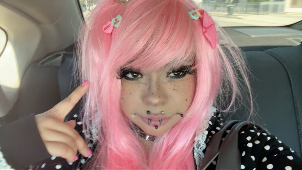 bbcbarbiedoll's tweet photo. every whiteboi ever would eat a black guys cum out my cunt >_< https://t.co/jKIEbaRjv4