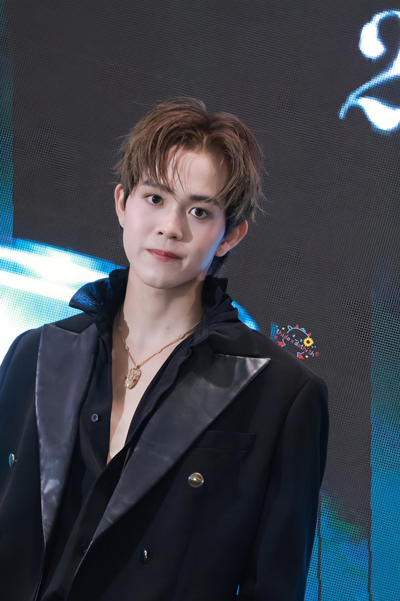 thidoxdothi_th's tweet photo. คิดแคปชั่นไม่ออก นอกจากคำว่า "หล่อ" 🫠

THI-O THE RUNWAY DEBUT

#MintAwards2026xTHIO 
#MintAwards2026
#THIOTHAMM #THIO #ไทโอ https://t.co/I0T84RmjJK