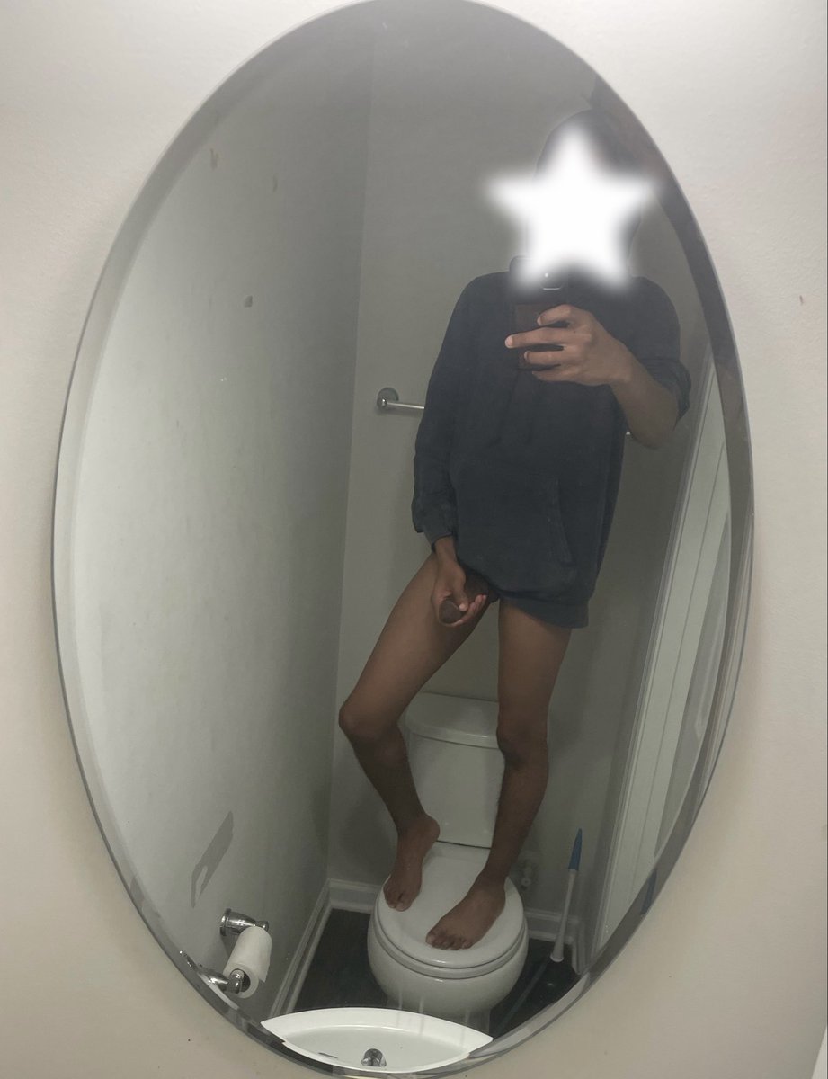 imfemsigh's tweet photo. every other mirror was preoccupied😭🩷

#femboy #twink #gay #lgbtq #sissy #nsfwtwt #dick #kink #crossdresser https://t.co/Pc1GXUToIW
