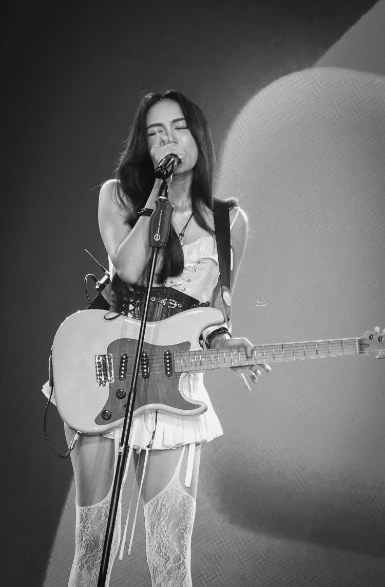 itsmyllis's tweet photo. Ela merece todo o sucesso e reconhecimento do mundo todo. Ela se tornou uma grande artista e vai ter sucesso em tudo que ela tocar 

4E OUR INFINITE MOMENTS
#4ElementsInfiniteBonds
#ชาล็อตออสติน #CharlotteAustin
@itscharlotty https://t.co/aUXHeUQD49