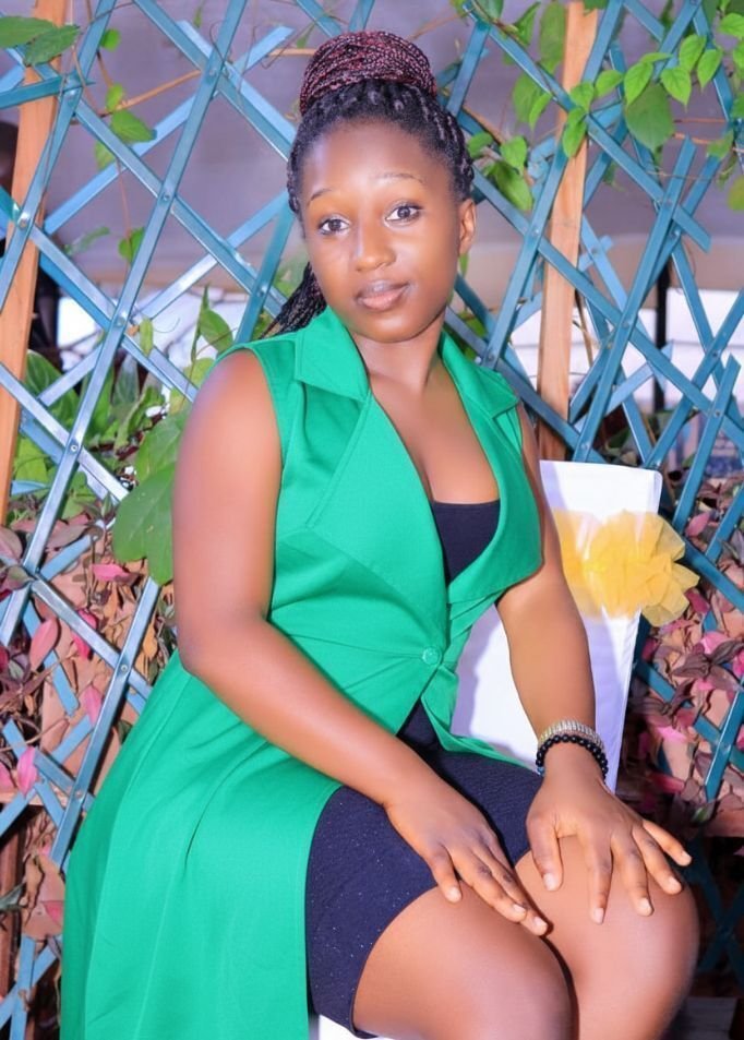 KaysExclusiveUG's tweet photo. But is she married?

I am thinking something 
@AsaabaCharlotte 🥰 https://t.co/iQnJcGTL1R