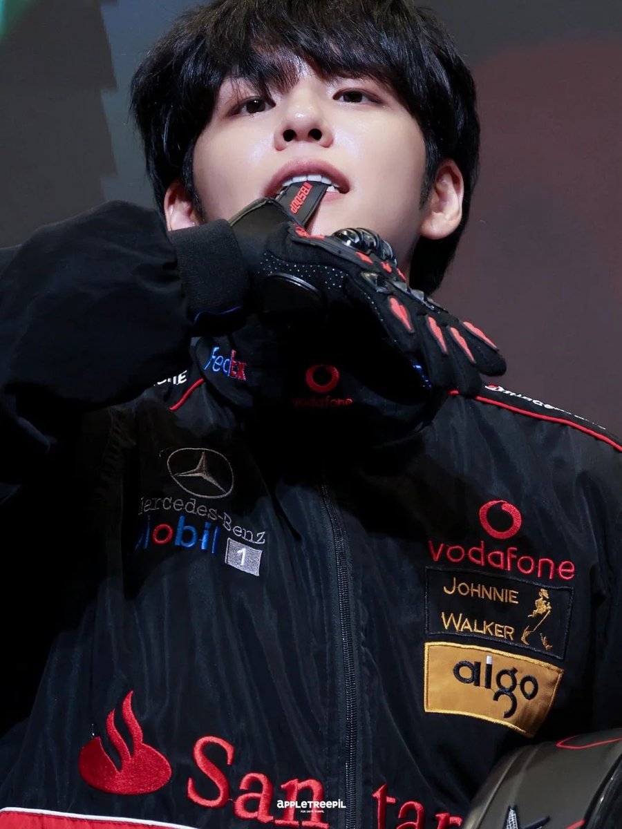 DoWonSunJaeYoun's tweet photo. DAY6 ON THIS OUTFIT 😵‍💫😵‍💫😵‍💫😵‍💫 https://t.co/dIbYIMEHoh
