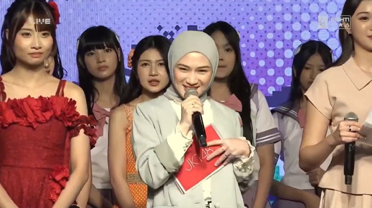 48RequestHour's tweet photo. JKT48 1st Generation &amp; 2nd Generation will hold reunion performances in November!

1st Generation - November 8th
2nd Generation - November 28th https://t.co/OyxiCPOkSQ
