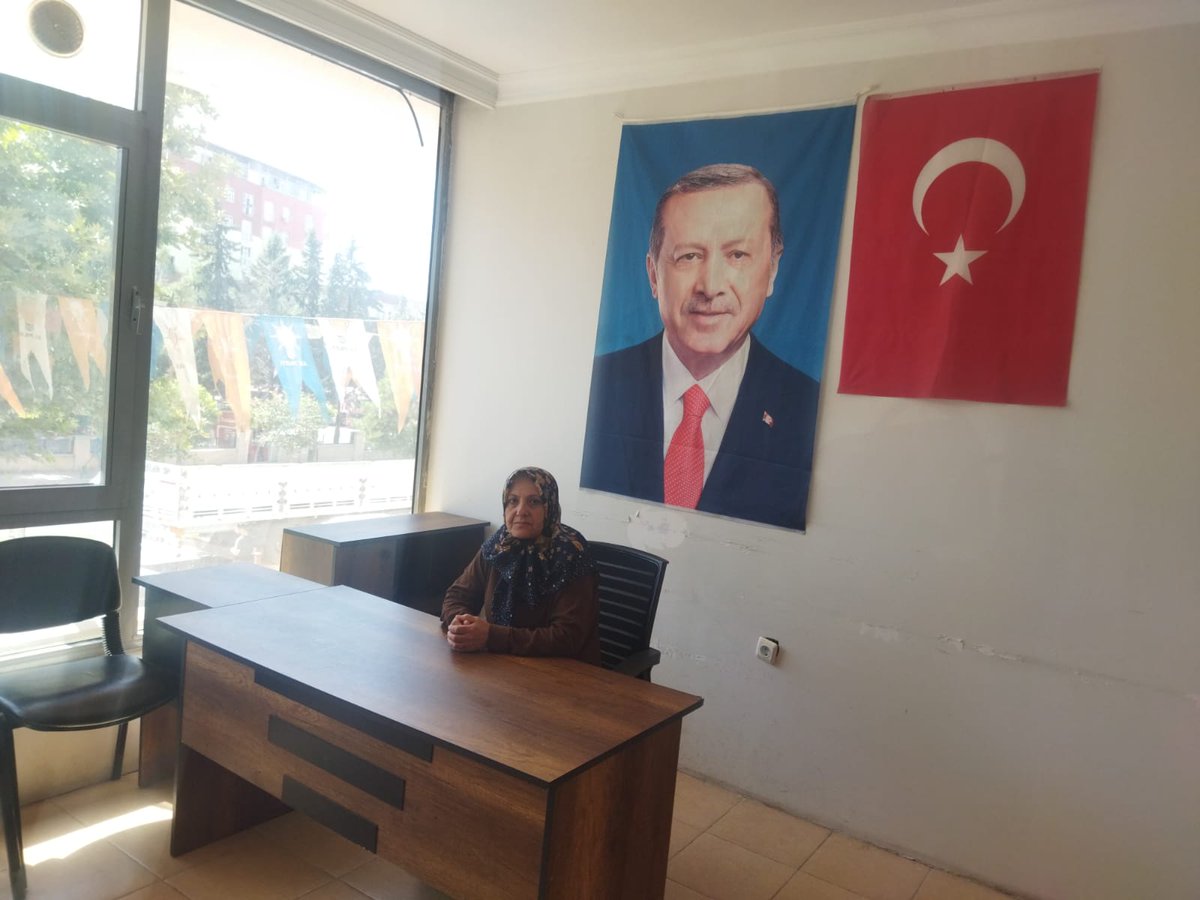 SilvanAkkad's tweet photo. Bugün Parti binamizdan.

#akkadınlarnobette
#akkadınlarheryerde https://t.co/MAqDAFevPT