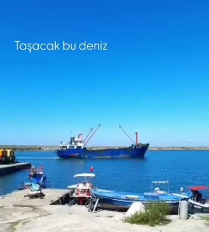 yasmine_018's tweet photo. #TaşacakBuDeniz 🎬⛴️ https://t.co/vCP39D5f2C
