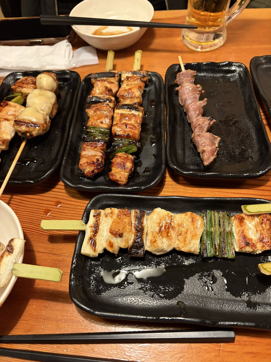 Plesure83's tweet photo. 友達に呼び��されトリキへ https://t.co/HaOWb9SVR6