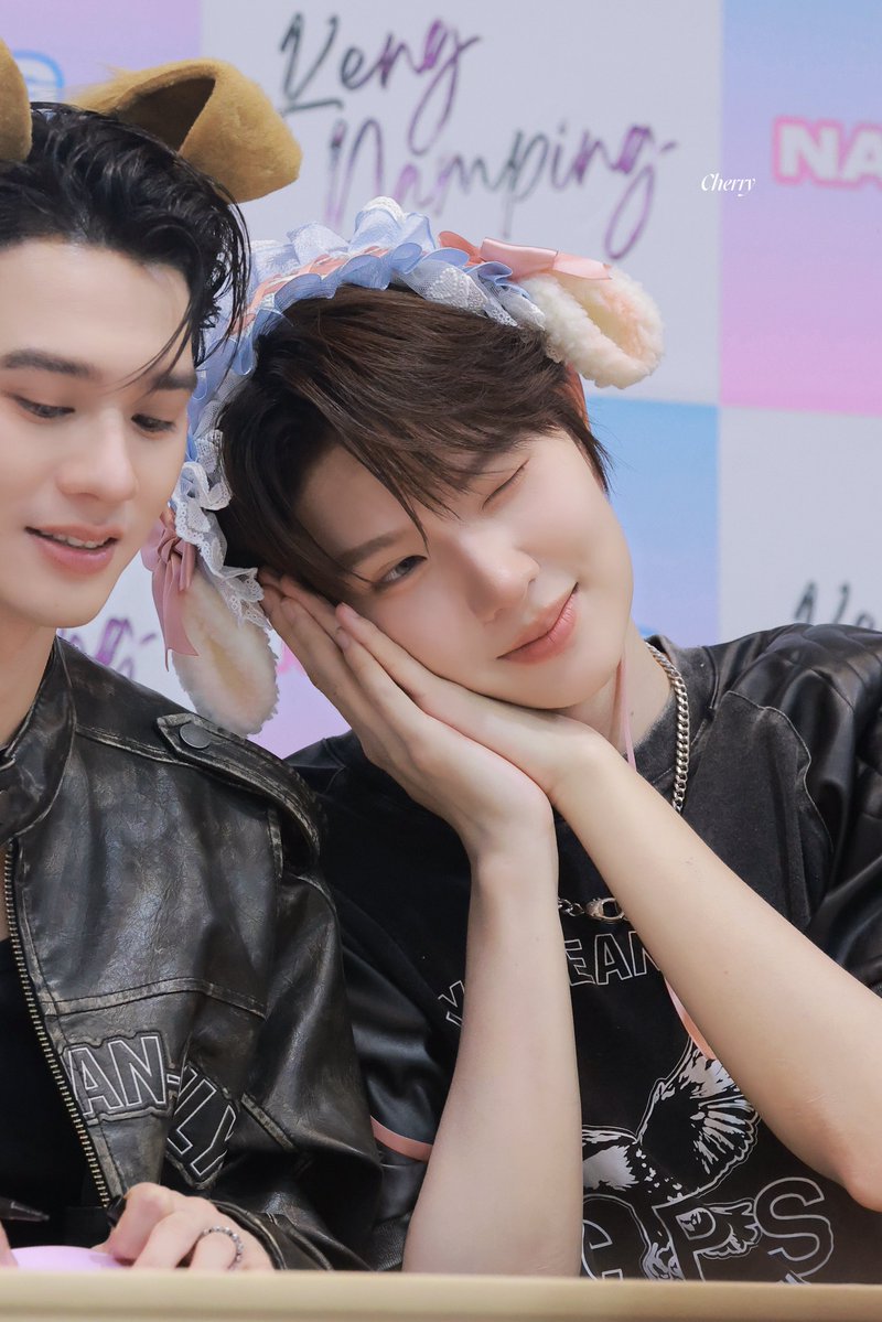 bubblycherry_'s tweet photo. พี่เก่งจะรู้อะไร🫠💖

KNP FSDAY IN JAPAN
#KengNamping_FANSIGNDAY_inJAPAN
#kengnamping https://t.co/JGf5RrZanV