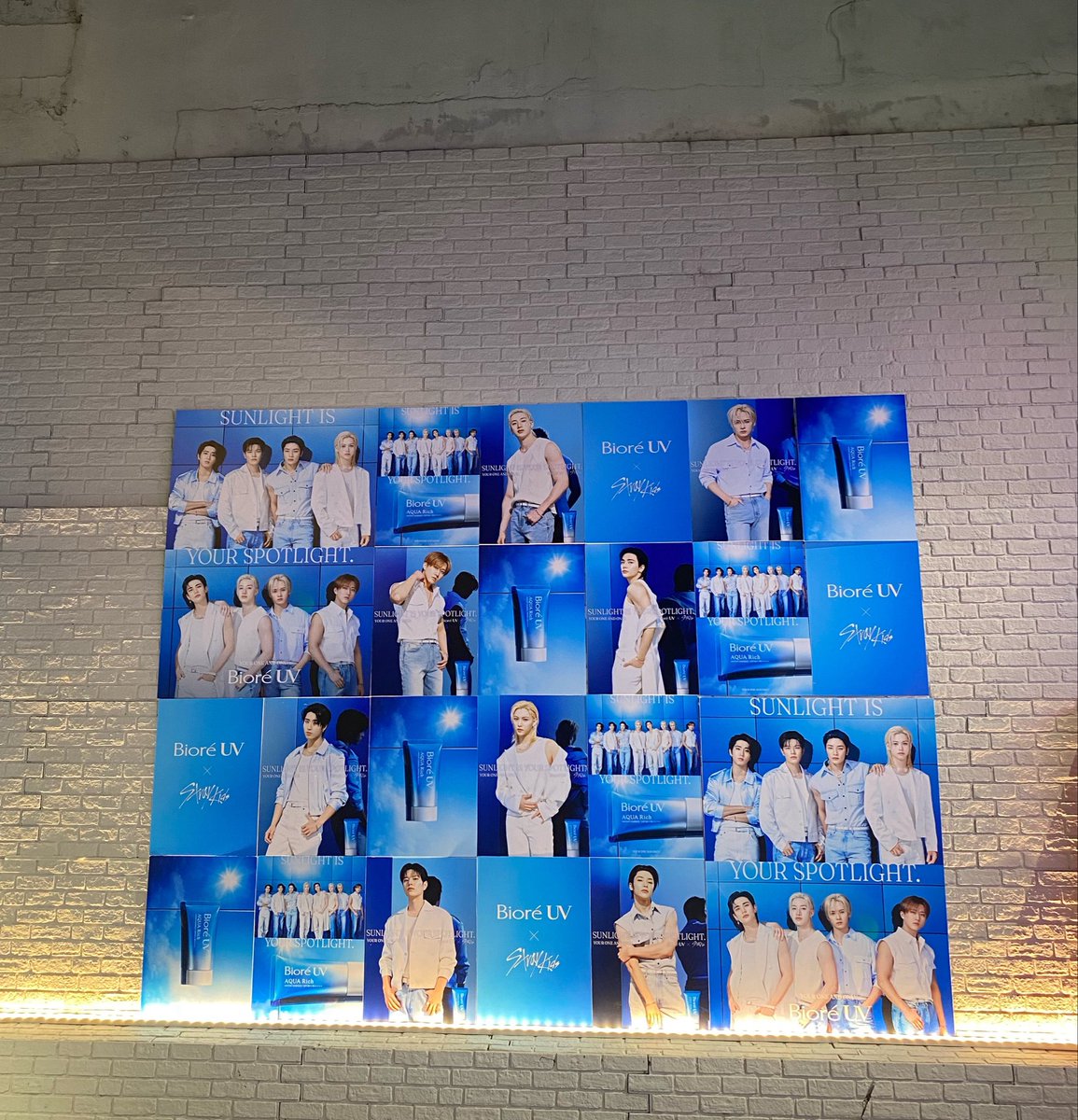 KUNuuSky's tweet photo. มาหาเด็กแฝดแล้ววววว
#BioreThailand #บิโอเร #BioreUVxStrayKids #StrayKids #EVEANDBOY #Event #BioreEvent https://t.co/iXwWlUmawf