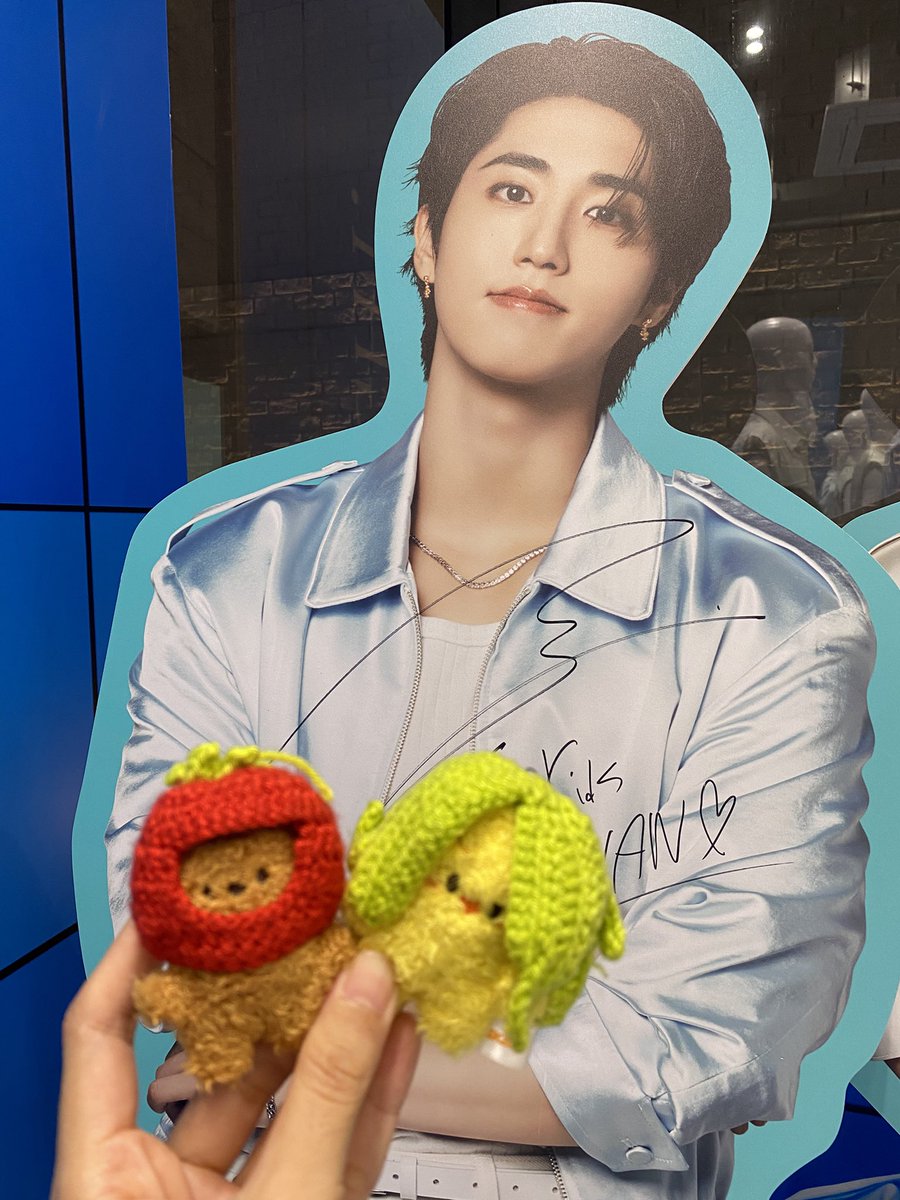 KUNuuSky's tweet photo. มาหาเด็กแฝดแล้ววววว
#BioreThailand #บิโอเร #BioreUVxStrayKids #StrayKids #EVEANDBOY #Event #BioreEvent https://t.co/iXwWlUmawf