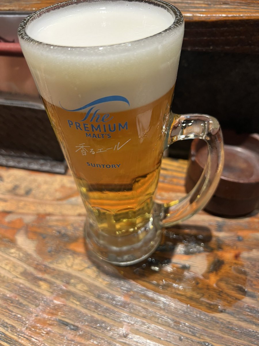 ryo47407833's tweet photo. 神田で一杯 https://t.co/sWGDKpZjQ6