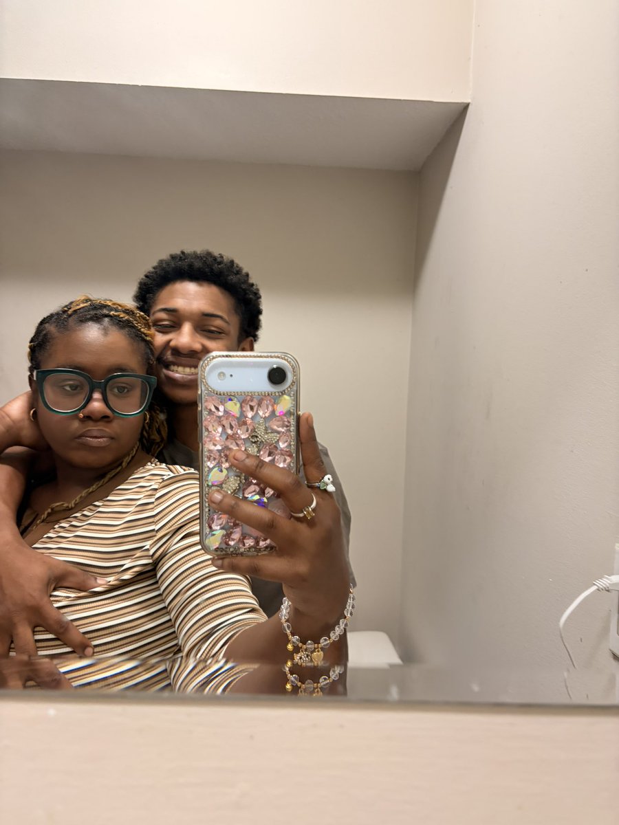kdotthegreatest's tweet photo. do you feel dumb? stupid even? https://t.co/KnSGIfOVhv