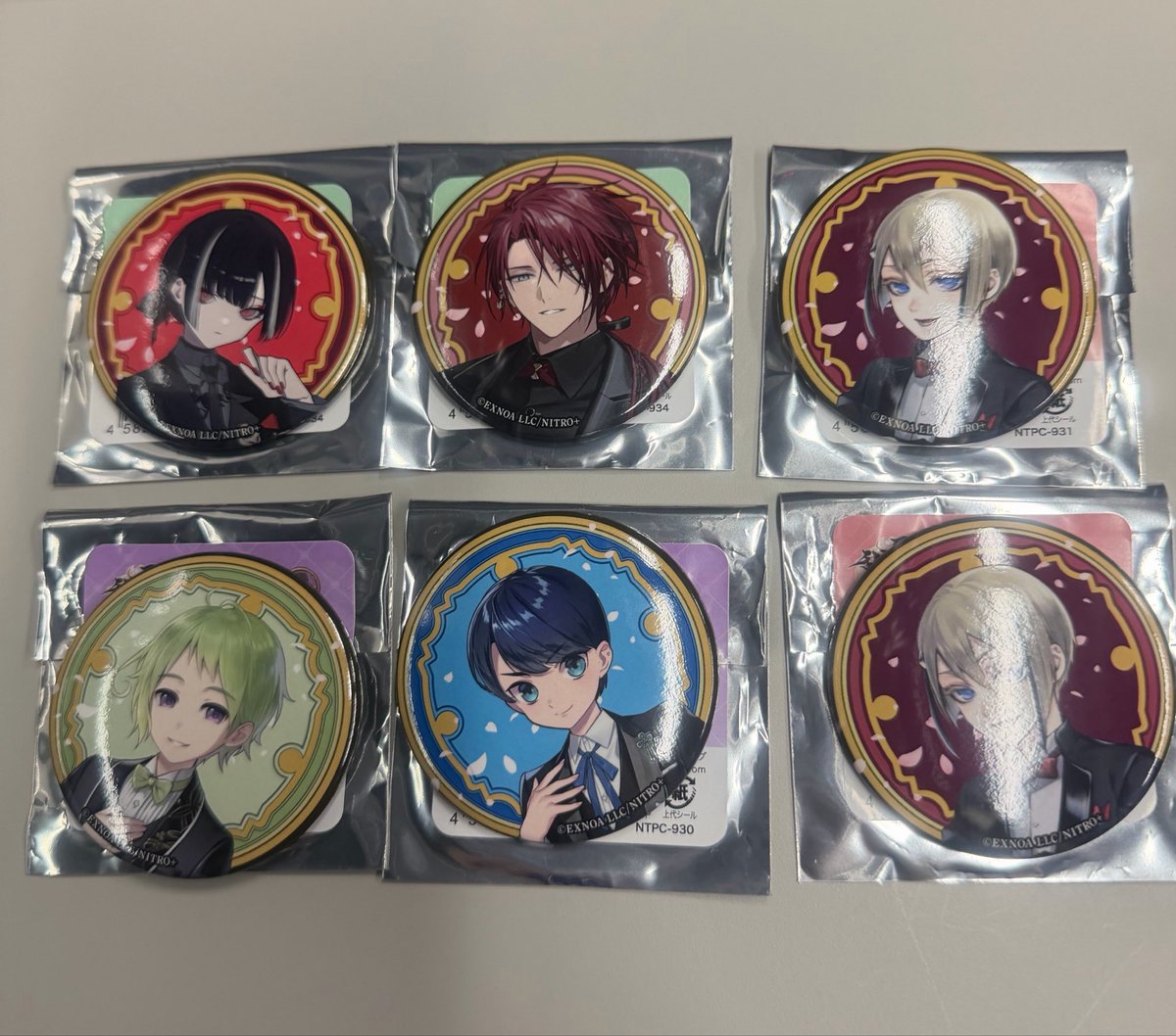 EX86041847's tweet photo. 刀剣乱舞 とうらぶ 祝装 缶バッジ 交換 第七弾 第八弾 第十一弾 

譲…京極、後家、笹貫、清麿、治金丸、肥前、毛利、謙信、日向
求…
丸型
南泉、孫六、石田、巴形
四角
南泉、石田、巴形

出先のためIDなし
友人代理、郵送希望です。
条件は⬇️ https://t.co/Q57iWcf9n7