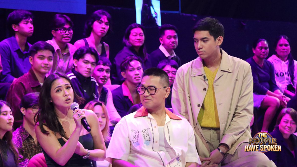gmanetwork's tweet photo. Intriga, thought-provoking questions, at controversial opinions sa #ThePeopleHaveSpoken ngayong Sabado! 

Join Heart and Sean, along with our celebrity guest players and Celebri-peeps, on another fun episode!

#TPHSSecondChances, later at 6:15 PM! https://t.co/lYswktY4jm