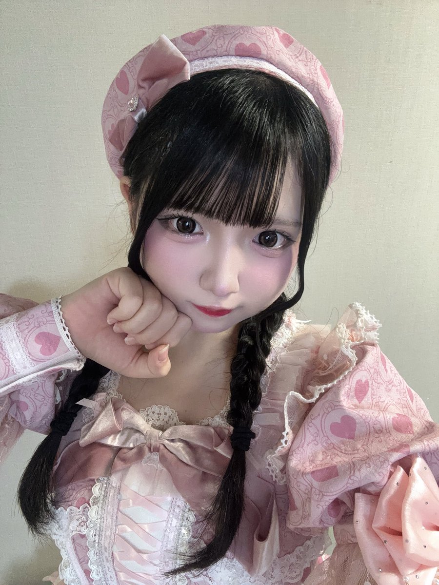 dreco_anon's tweet photo. どんな私も愛してほしいの https://t.co/SAOeQIz0bT
