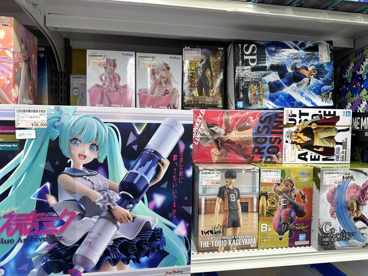 花嫁 フィギュア まとめ売り　34個セット　ジャンプ 初音ミク　美少女 駿河屋小山店 on X: 