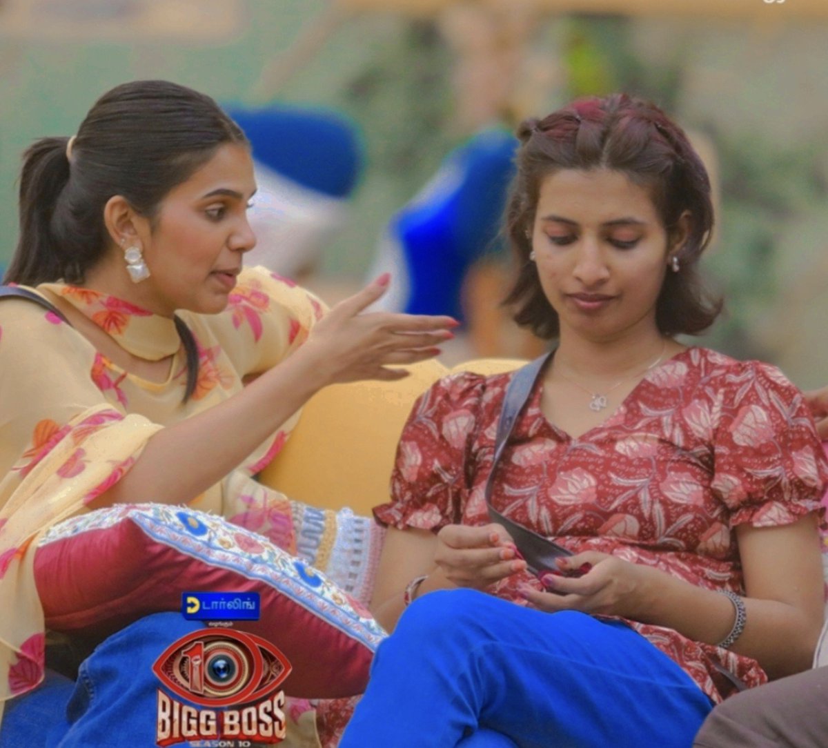riyatwitz's tweet photo. Sha × Sha ❤️

Strong women deserve loud support 🫶🏻🔥

#BiggBossTamil10 https://t.co/1rwciqmqxW