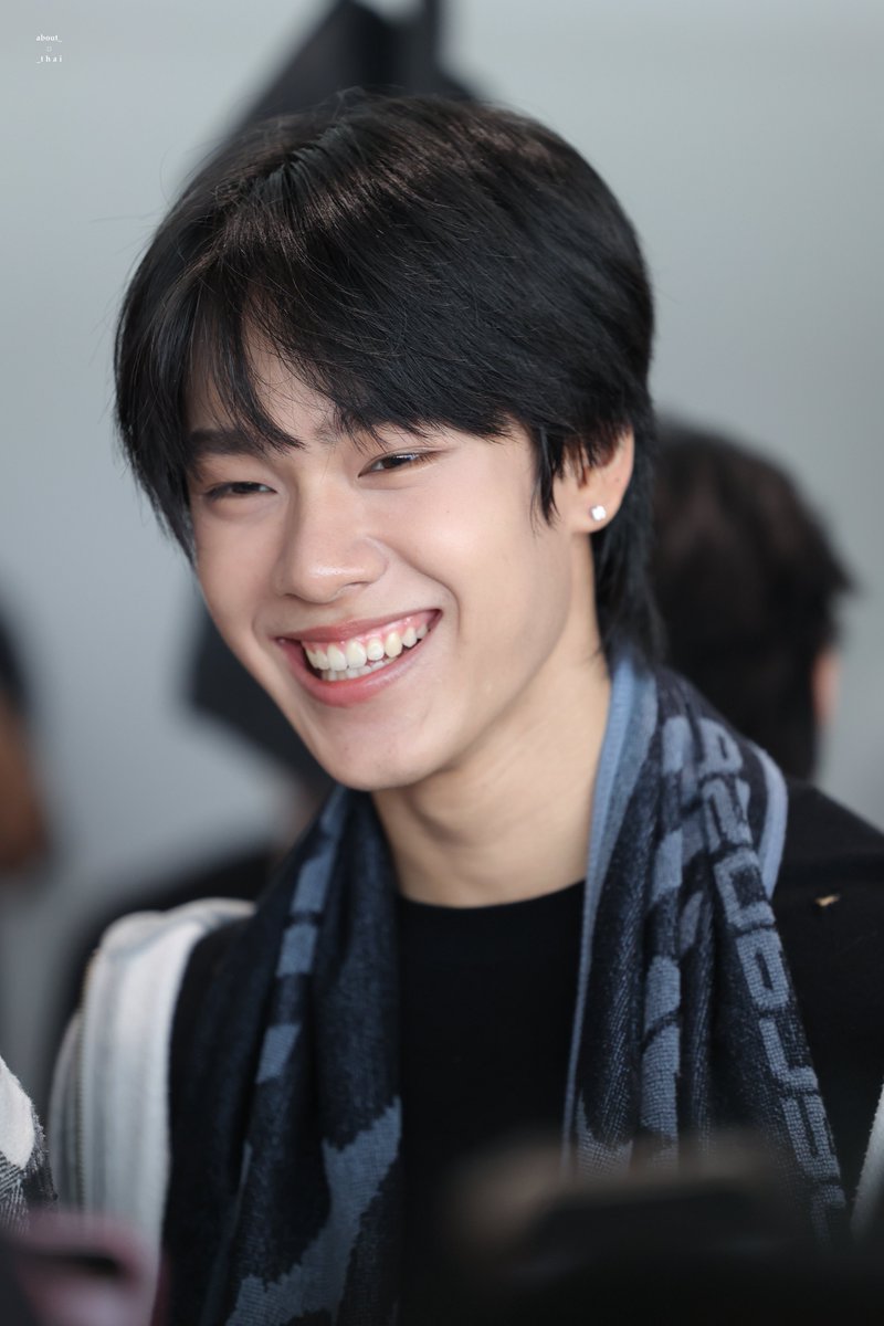 about_thai's tweet photo. กรุบกริบๆ 😂👍🏻
#9214KIDS
#FARESklahan
#MchoiceMintAwards2026x9214KIDS https://t.co/ha2aFM6IAL