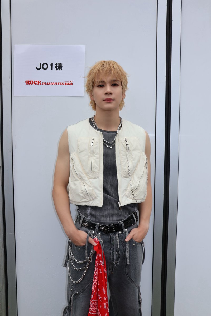 official_jo1's tweet photo. 2026.09.12
📸 ROCK IN JAPAN FES. 2026

🐶Profile
https://t.co/DswXBoE37S
　
🎧TODAY'S SETLIST
https://t.co/YHgYgDMEFG

#RIJF2026 #ロッキン 
#JO1 #豆原一成 #MÁME https://t.co/h6z5aKG5qd