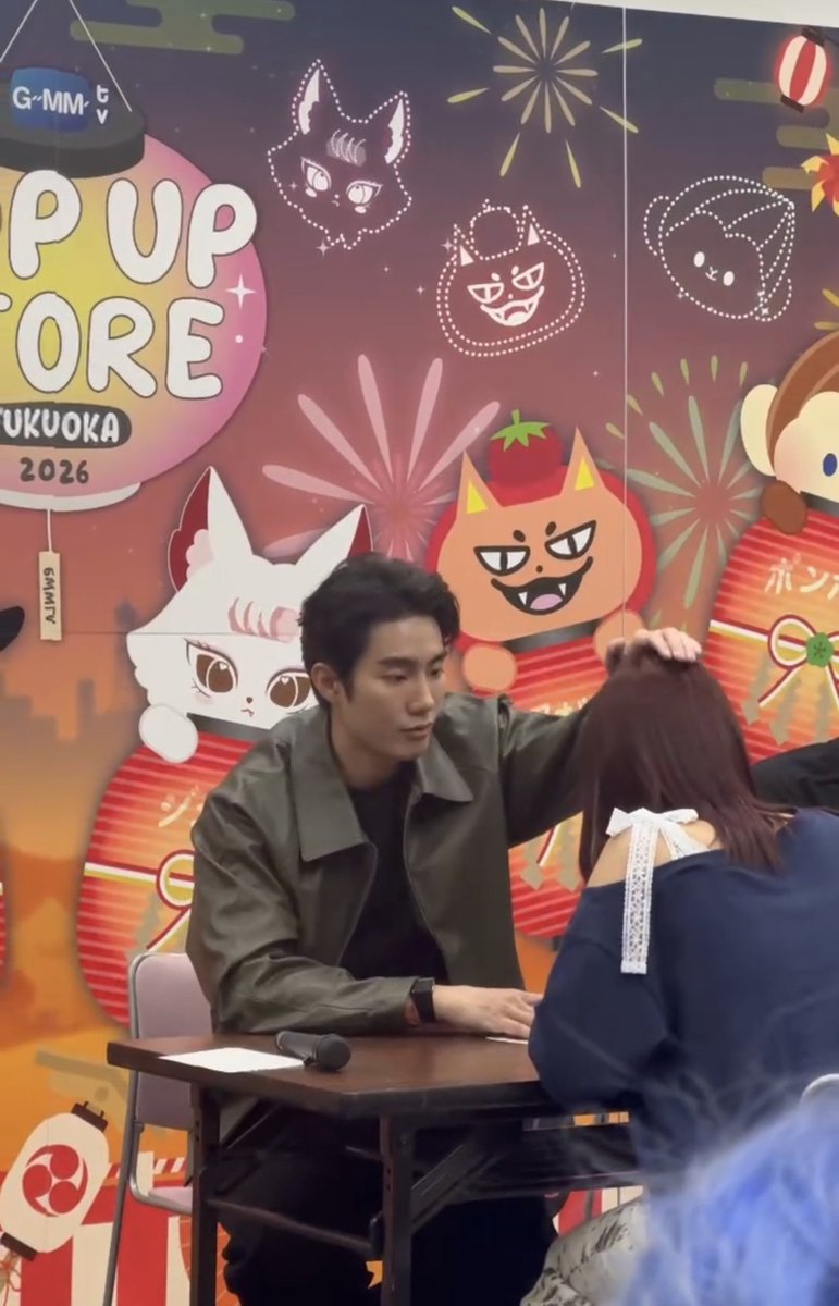wahwahJMS's tweet photo. 11.9.2026 🦊🍅
The day one first experiences warmth and blessings from one's parents.
After four years of being together, this is my very first meeting.
You make me feel so much warmth in such a short time.
Thank you so much for your warmth and kindness.
#force 
#bookkasidett https://t.co/CarWa9axTF