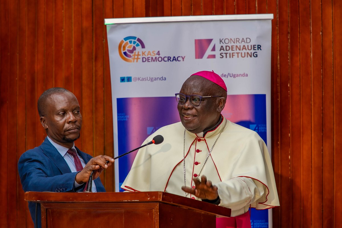 KasUganda's tweet photo. In his address, Archbishop Emeritus Odama highlighted Kiwanuka’s inclusive vision of Uganda: “His thinking was thinking of humanity in Uganda and across religion, across ethnic groups, across political groups.” Bp Odama said. #KAS4Democracy https://t.co/9UJX848kPM https://t.co/PzlFF19siw