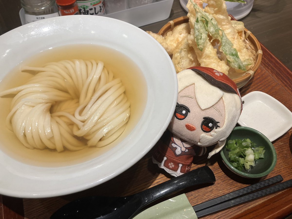 akane120's tweet photo. 美味しいうどんだね https://t.co/sey5rCZ4xK