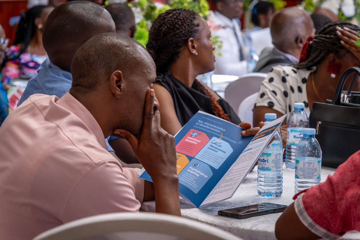 KasUganda's tweet photo. Bernard Mukhone commended Kiwanuka’s courage as Chief Justice. He noted that at a time when silence was the safer path, Kiwanuka defended the independence of the judiciary. #KAS4Democracy https://t.co/P9FE1uYk1P https://t.co/LXz20Ppss2